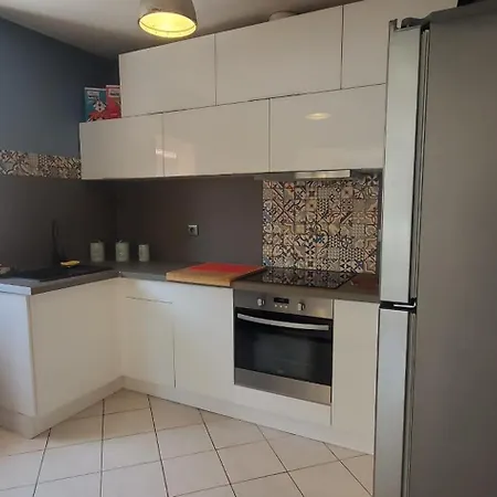 A 50m Des Plages, 1er Etage De Apartment